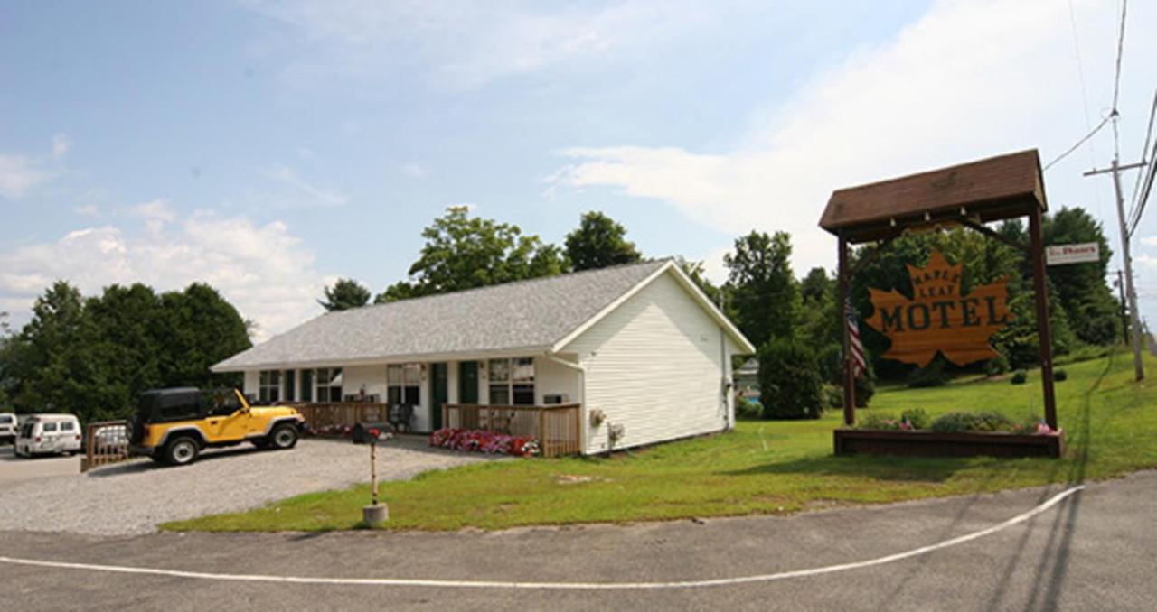 Maple Leaf Motel 斯克伦湖 外观 照片