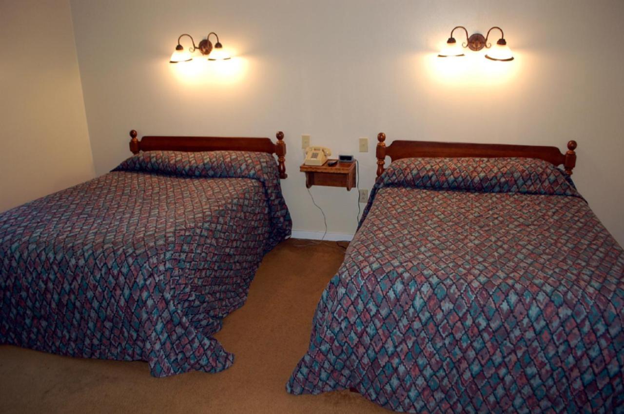 Maple Leaf Motel 斯克伦湖 外观 照片