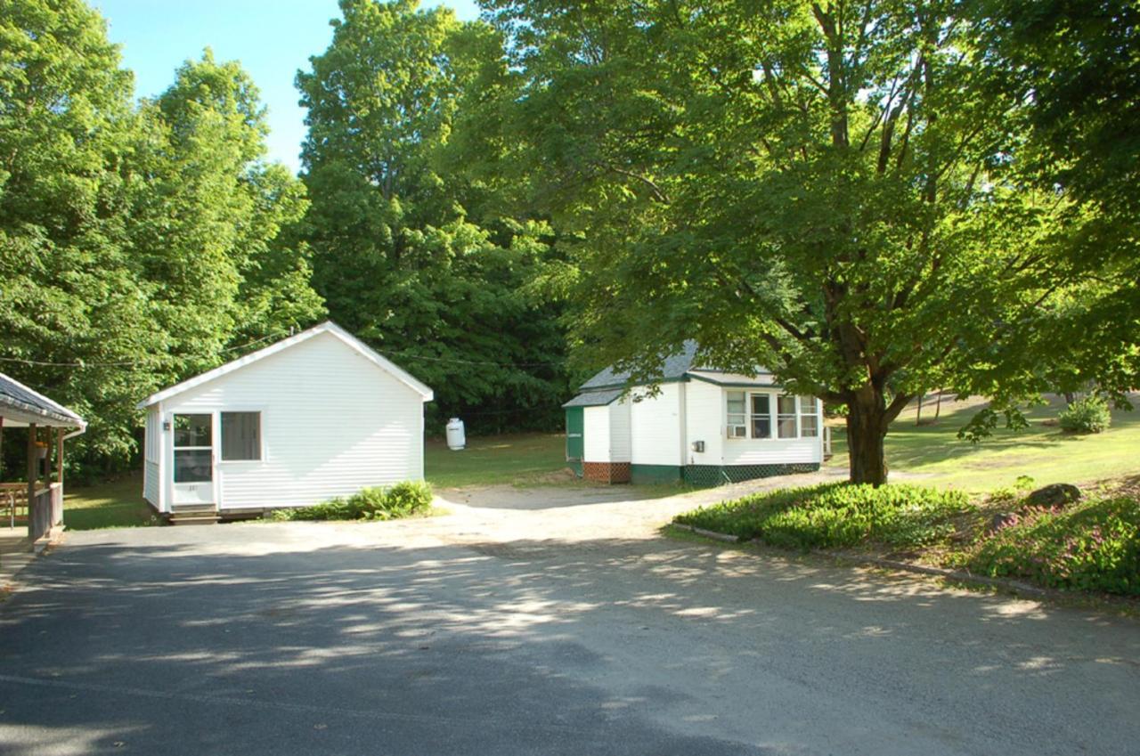 Maple Leaf Motel 斯克伦湖 外观 照片