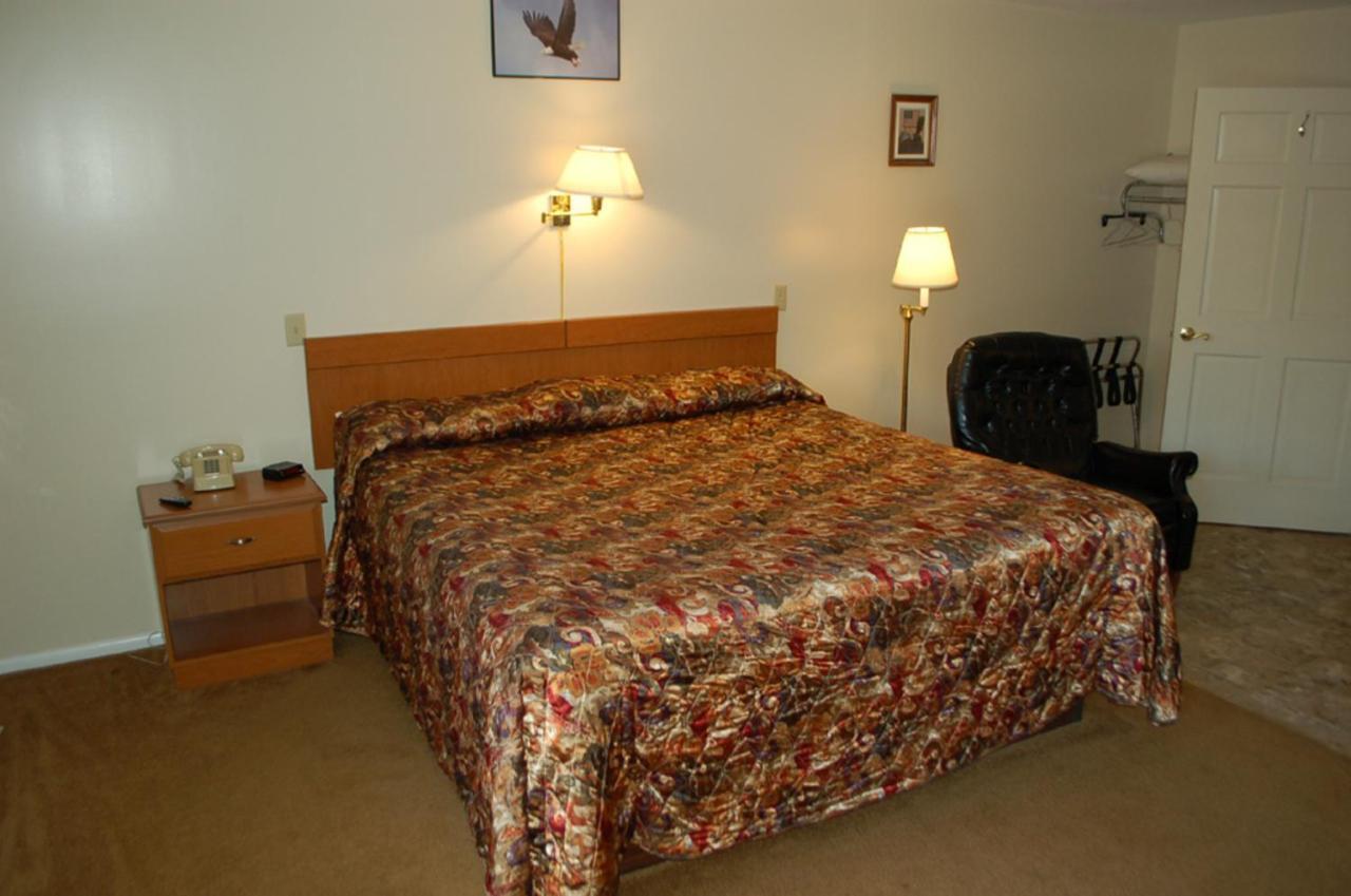 Maple Leaf Motel 斯克伦湖 外观 照片